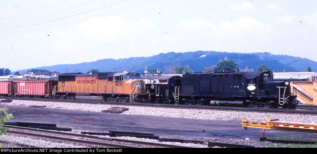 UP power on work train